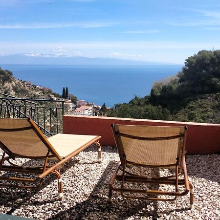 Villa Vittorio - Splendid Panoramic Sea View Terrace Taormina Exterior foto